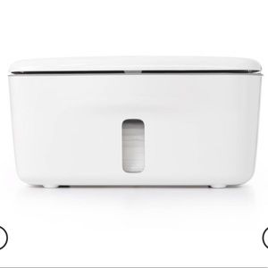 BRAND NEW OXO TOT WIPES DISPENSER